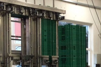 Impilatore automatico di casse 